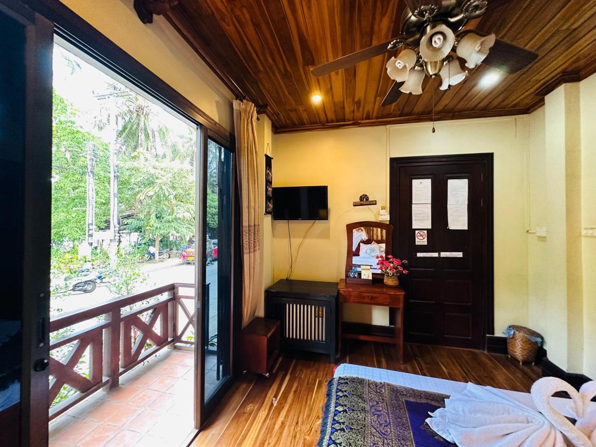 לואנג פרבאנג Anisa Mekong Riverside Villa מראה חיצוני תמונה