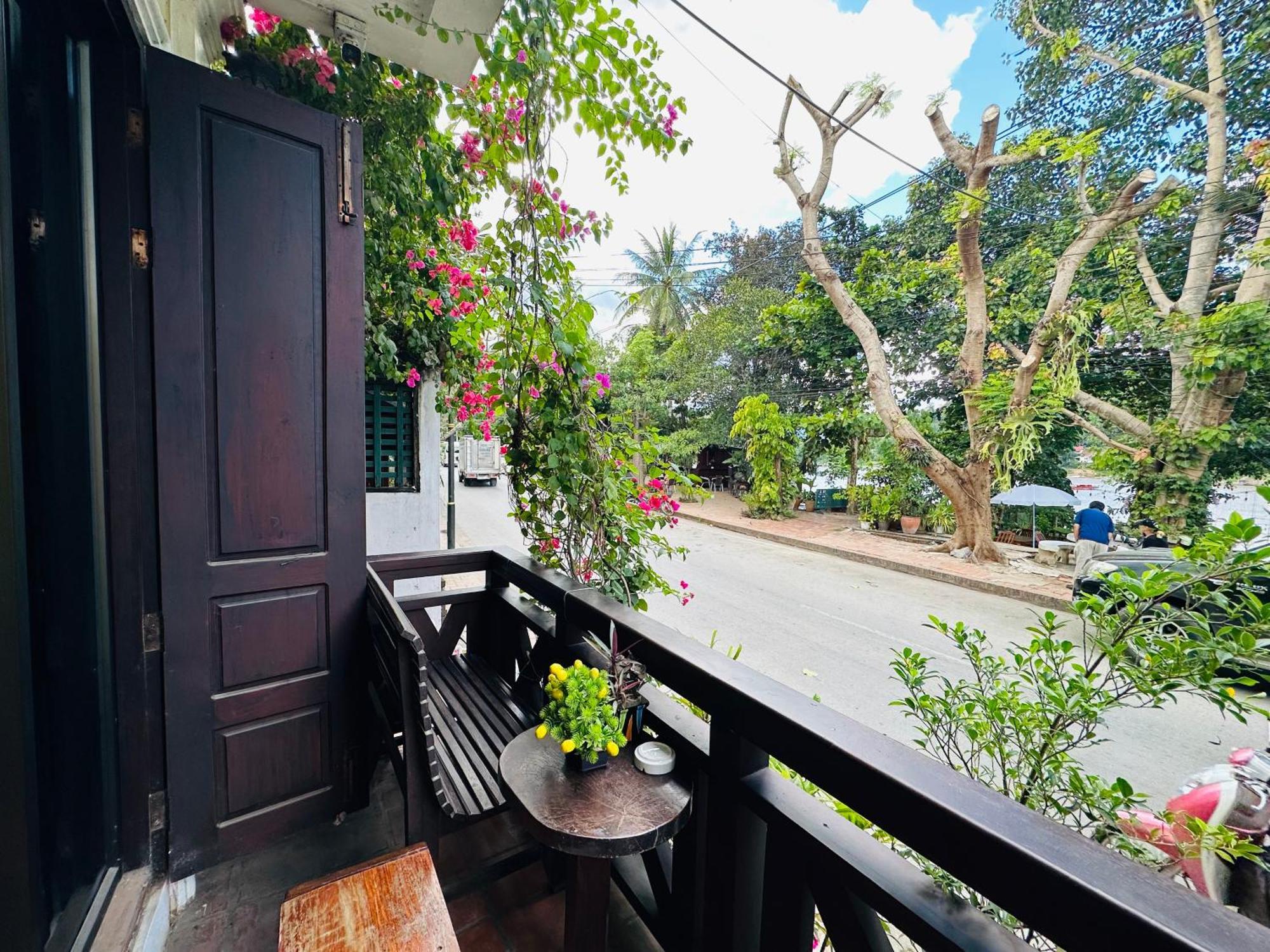 לואנג פרבאנג Anisa Mekong Riverside Villa מראה חיצוני תמונה